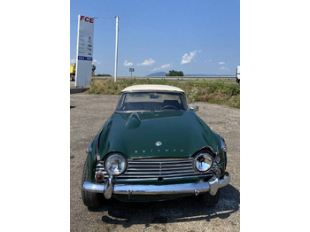 PKW Triumph TR4-A + Hard Top / OldTimer endommagé: das Bild 2