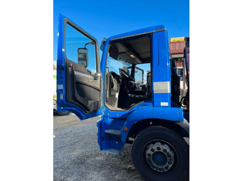 LKW, Autokran MAN TGM 18.340 - FASSI KRAN / RAMPE: das Bild 4