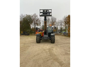 Teleskoplader 2023 Liebherr T 46-7s: das Bild 4