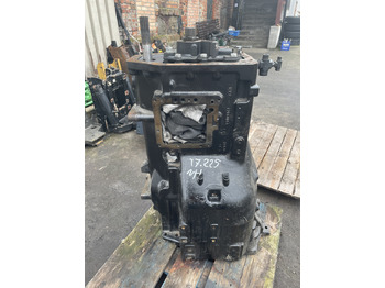 NEW HOLLAND Getriebe