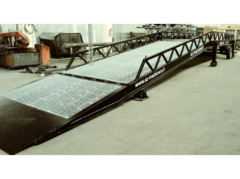 NEU: Verladerampe Loading Ramp with with hydraulic tilting bridge -  AZ RAMP - STAR LLO- 12 T.: das Bild 4