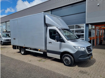 MERCEDES-BENZ Sprinter 516 Koffer Transporter