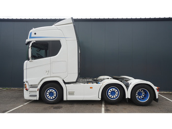 SCANIA R 450 Sattelzugmaschine