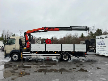 Pritsche LKW, Autokran Volvo FM 11.330 4x2, Flatbed-truck with 18t/m Crane, 2014: das Bild 4 Pritsche LKW, Autokran Volvo FM 11.330 4x2, Flatbed-truck with 18t/m Crane, 2014: das Bild 4