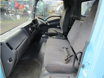 Fahrerhaus für LKW ISUZU N75 CAB (2012): das Bild 3 Fahrerhaus für LKW ISUZU N75 CAB (2012): das Bild 3