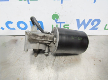 Fahrerhaus und Interieur