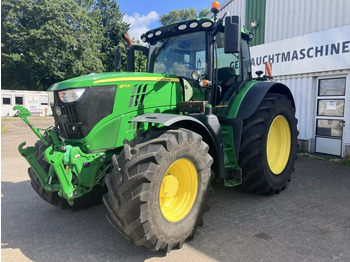 JOHN DEERE 6175R Traktor