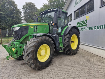 JOHN DEERE 6230R Traktor