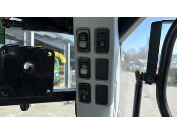 Traktor New Holland T 7.210: das Bild 4