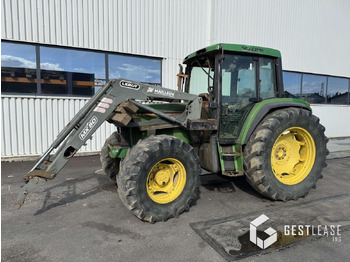 JOHN DEERE 6400 Traktor