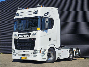 SCANIA S 580 Sattelzugmaschine