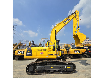 KOMATSU PC200-8 Bagger