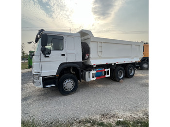 SINOTRUK HOWO Kipper