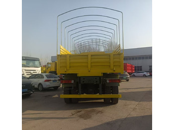 Pritsche LKW Sinotruk HOWO 6*4 Troop Carrier: das Bild 5