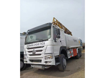 SINOTRUK Saug-/ Spülfahrzeug