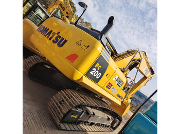 Kettenbagger KOMATSU PC 200-8: das Bild 5