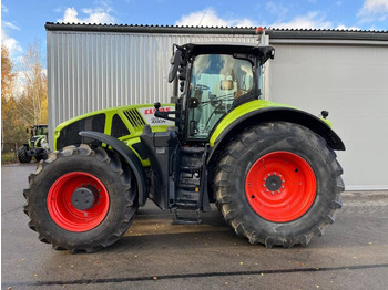 Traktor Claas Axion 920: das Bild 4 Traktor Claas Axion 920: das Bild 4