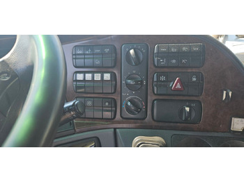 Tankwagen Mercedes-Benz Actros 2544 6x2 Tankwagen: das Bild 5