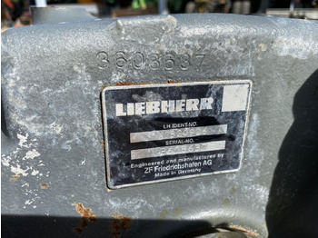 Getriebe für Baumaschine Liebherr ZF aus LH 24M: das Bild 2