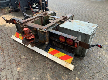 Karosserie und Außen für LKW HMF 20,5 T-M kran konsol med træktravers: das Bild 2 Karosserie und Außen für LKW HMF 20,5 T-M kran konsol med træktravers: das Bild 2