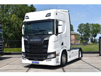 Sattelzugmaschine Scania R520 V8 NGS 4x2 - RETARDER - 523 TKM - PARK. AIRCO - ACC - NAVI - 2 x FUEL TANKS - LED LIGHTS -: das Bild 2