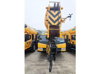 XCMG Official 130 ton Used Mobile Crane XCT130_1 Hydraulic Crane Price List - Leasing XCMG Official 130 ton Used Mobile Crane XCT130_1 Hydraulic Crane Price List: das Bild 1
