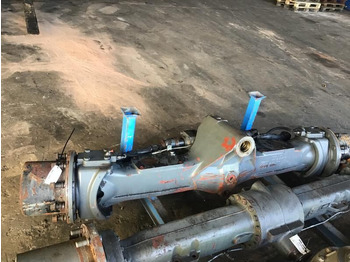 LIEBHERR Achse und Teile