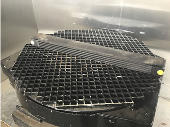 LIEBHERR Ölkühler