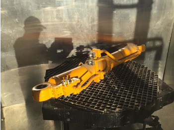 Hydraulikzylinder Liebherr: das Bild 2