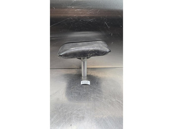 LIEBHERR Fahrerhaus und Interieur