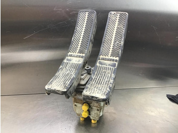 LIEBHERR Pedal
