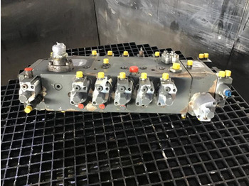 LIEBHERR Hydraulik