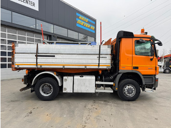 Kipper MERCEDES Actros 1841 4x4 mit Schneeplfug: das Bild 4