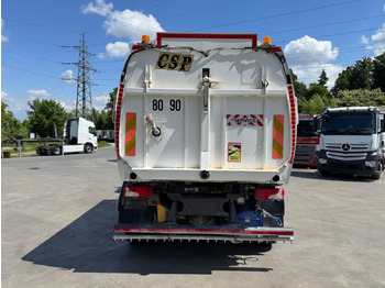 Tankwagen SCANIA P280 4x2 Wassertank: das Bild 5