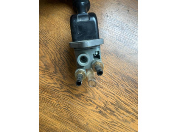 Bremsventil für LKW MAN Bremsventil Feststellbremse Handbremsventil 81.52315.6185: das Bild 3