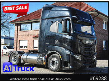 IVECO Stralis Sattelzugmaschine