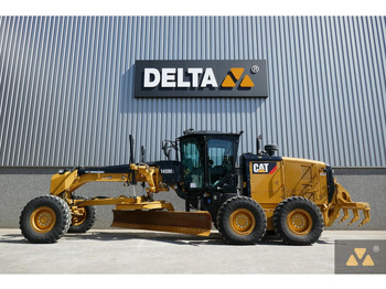 CATERPILLAR 140M Grader