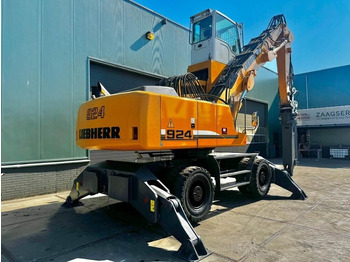 Umschlagbagger Liebherr A 924 C: das Bild 4