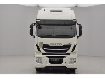 Sattelzugmaschine Iveco Stralis AS440S40 LNG Natural Power: das Bild 2