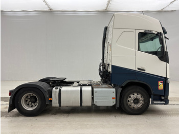 Sattelzugmaschine Volvo FH 420 Globetrotter - ADR: das Bild 4