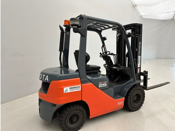 Dieselstapler Toyota*   2022 Tonero 25: das Bild 2