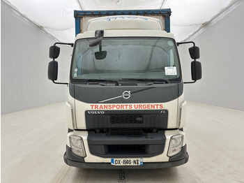 Plane LKW Volvo FL 250: das Bild 2 Plane LKW Volvo FL 250: das Bild 2