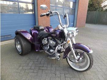Motorrad Harley-Davidson Santiago. FLSTC 'SANTIAGO CHOPPER' TRIKE: das Bild 1
