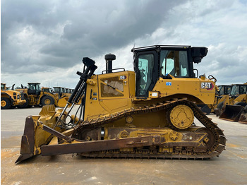CATERPILLAR D6 Bulldozer