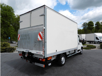 Koffer Transporter Citroën JUMPER KOFFER AUFZUG 8 PALETTEN TEMPOMAT NAVI Citroën JUMPER KOFFER AUFZUG 8 PALETTEN TEMPOMAT NAVI: das Bild 3