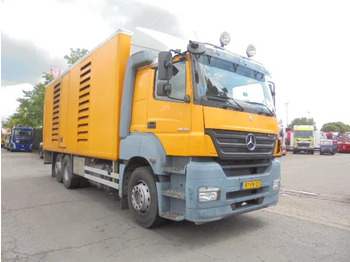 Saug-/ Spülfahrzeug Mercedes-Benz Axor 2540 + HAMMELMAN DEUTZ: das Bild 3