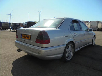 Limousine Mercedes-Benz C-Klasse 43 AMG: das Bild 3