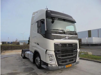 Sattelzugmaschine Volvo FH 420 MEGA: das Bild 3