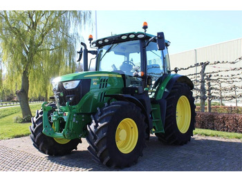 JOHN DEERE 6130R Traktor
