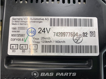 Armaturenbrett für LKW Renault Magnum Euro 4-5: das Bild 3